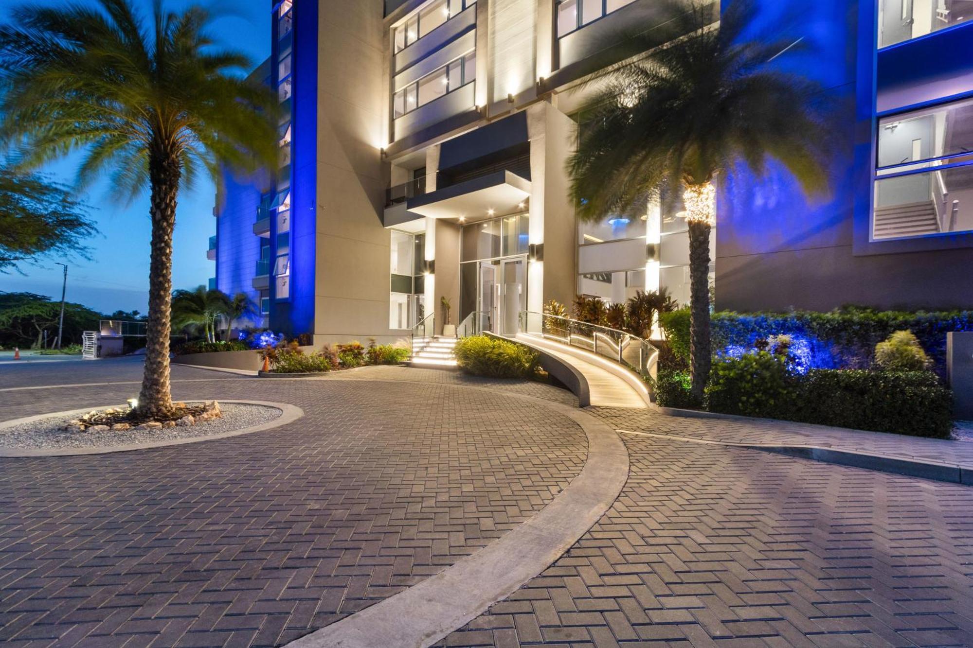 O Condominium Beachfront Residences, By Bocobay Aruba Палм Бийч Екстериор снимка
